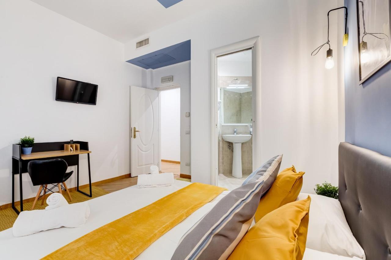 Vivilo Collection - Marche 54 Suites - Close To Via Veneto Area - Lt ローマ エクステリア 写真
